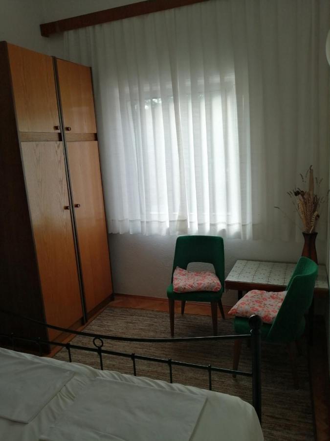 شقة Apartman Mira باشْكا المظهر الخارجي الصورة